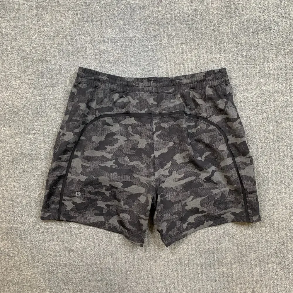 Lululemon Shorts Men L Large Gray Camo Pace Breaker Inner Lined Running Training